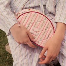 Indlæs billede til gallerivisning MAANESTEN Makeup Bag Medium Summer Stripes Peach
