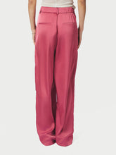 Indlæs billede til gallerivisning NEO NOIR Emmett Heavy Sateen Pants Cherry Pink

