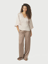 Indlæs billede til gallerivisning NEO NOIR Emmett Heavy Sateen Pant Dark Taupe

