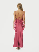 Indlæs billede til gallerivisning NEO NOIR Colly Heavy Sateen Dress Cherry Pink
