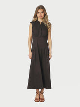 Indlæs billede til gallerivisning NEO NOIR Irena Poplin Dress Chocolate
