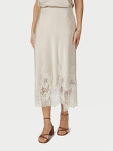 Indlæs billede til gallerivisning NEO NOIR Yelina Heavy Sateen Skirt Champagne
