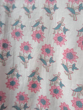 Indlæs billede til gallerivisning CRAFT SISTERS Pyjamas Baby Pink Flower
