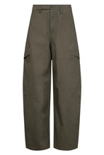 Indlæs billede til gallerivisning CO' COUTURE Evelyn Barrel Pant Army
