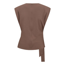 Indlæs billede til gallerivisning CO' COUTURE Falcon Pleat Top Walnut
