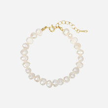 Indlæs billede til gallerivisning AND COPENHAGEN Timeless Pearl Bracelet
