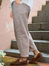 Indlæs billede til gallerivisning BLACK COLOUR Bcmallory Barrel Pant Espresso
