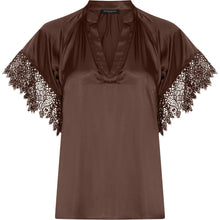 Indlæs billede til gallerivisning BRUUNS BAZAAR Korthalsia Winy Blouse Chestnut
