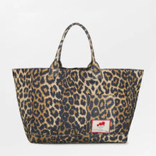 Indlæs billede til gallerivisning BECK SÖNDERGAARD Leopa Canvas Camilla Bag Sort
