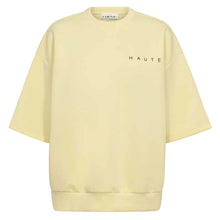 Indlæs billede til gallerivisning HAUTE L'AMITIE Maxi Split Logo Sweat Yellow
