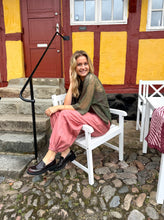 Indlæs billede til gallerivisning BLACK COLOUR Bcava Balloon Pant Old Rose
