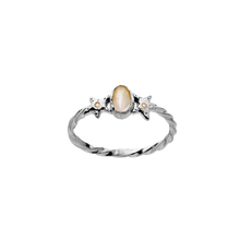 Indlæs billede til gallerivisning MAANESTEN Ula Ring (guld/sølv)
