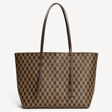 Indlæs billede til gallerivisning BY MALENE BIRGER Abigail Monogram Tote Bag Shale
