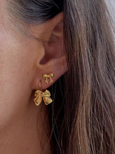 Indlæs billede til gallerivisning PICO COPENHAGEN Bow Petit Studs

