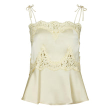Indlæs billede til gallerivisning NEO NOIR Kaela Heavy Sateen Lace Top Yellow
