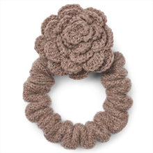 Indlæs billede til gallerivisning O'TAY Small Scrunchie Flower Late Autumn
