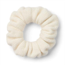 Indlæs billede til gallerivisning O'TAY Small Scrunchie Off White
