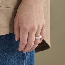 Indlæs billede til gallerivisning PERNILLE CORYDON Coastline Ring (sølv)
